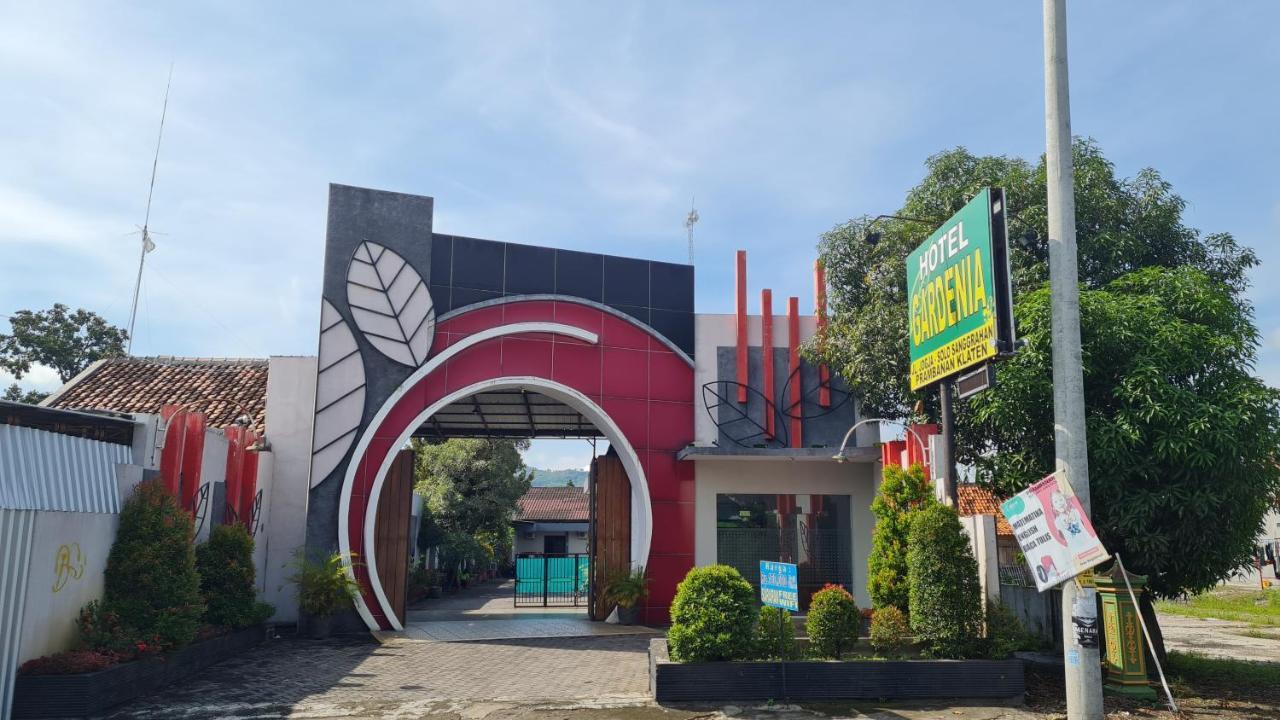 Oyo 90831 Hotel Gardenia Prambanan Yogyakarta Exteriér fotografie