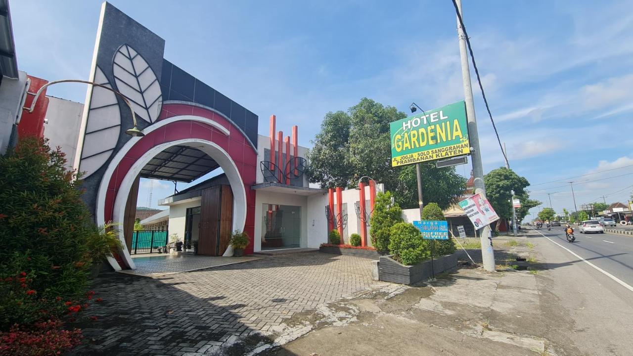 Oyo 90831 Hotel Gardenia Prambanan Yogyakarta Exteriér fotografie
